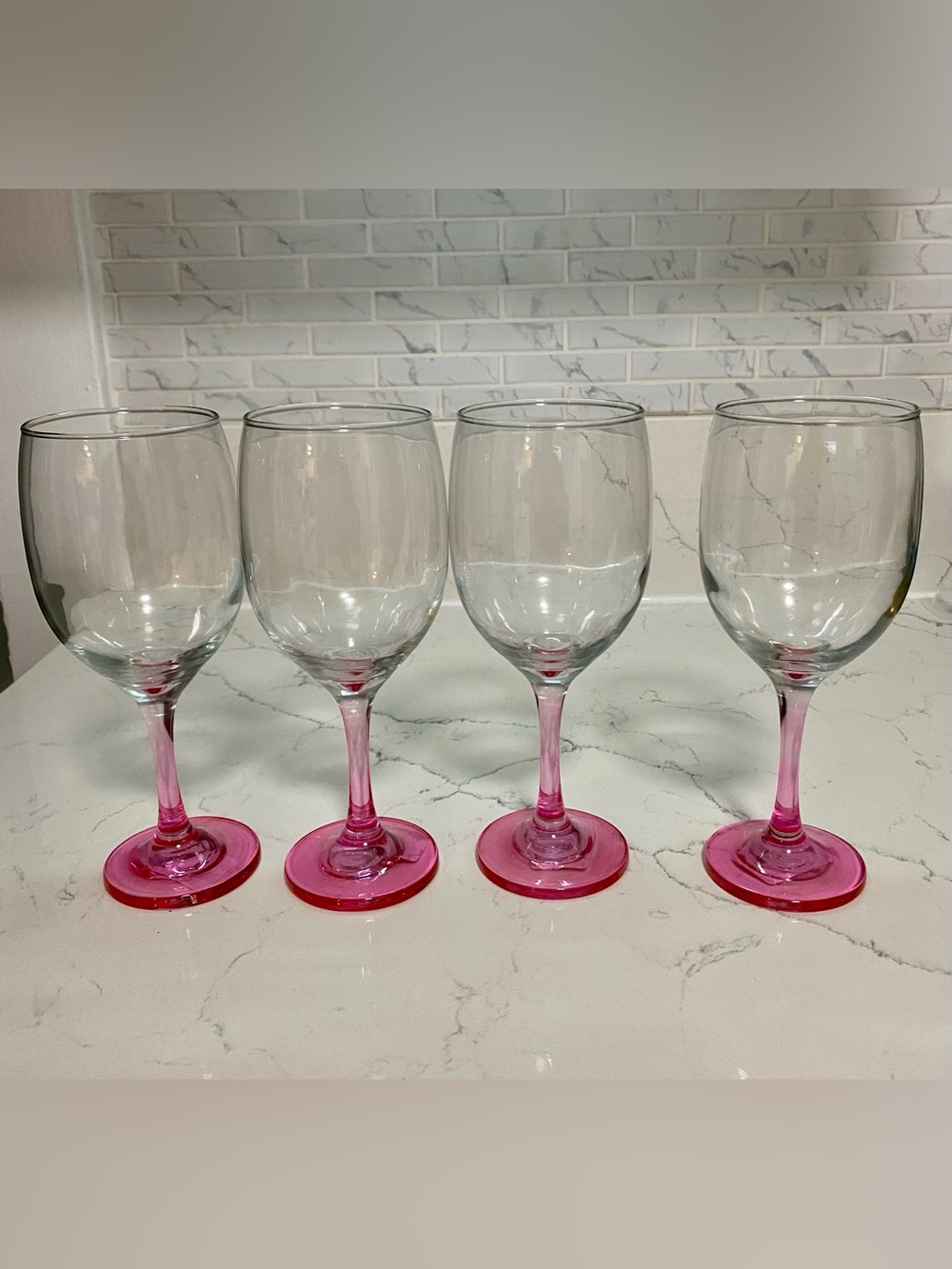 4 Pretty Pink Stem Wine Glasses💕🌸🍷